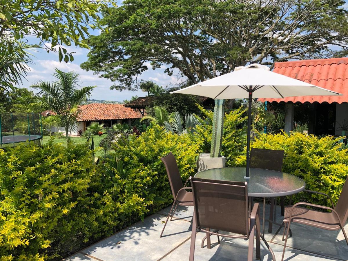 Finca Hotel Brasilia La Tebaida Exterior photo